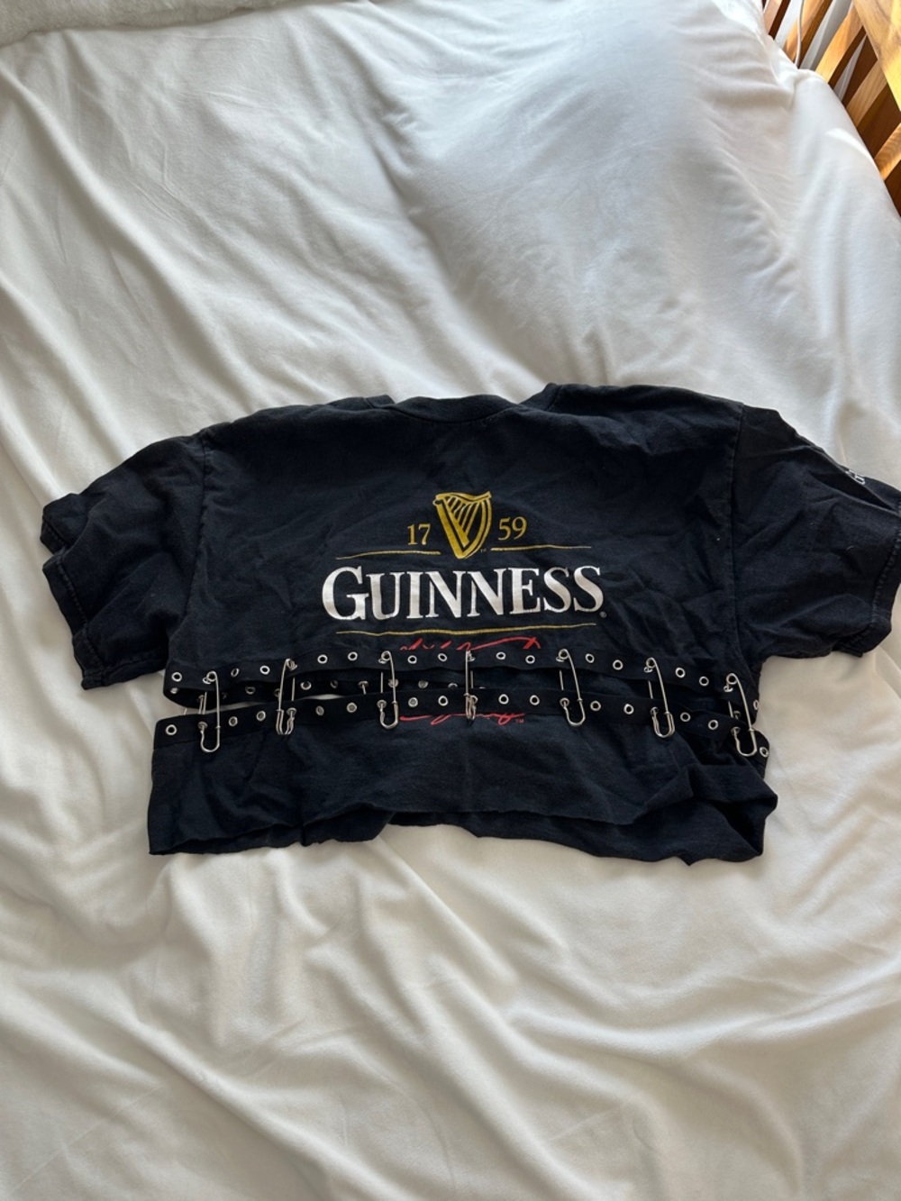 Guinness Black Cropped Logo Tee with Gold Accent
